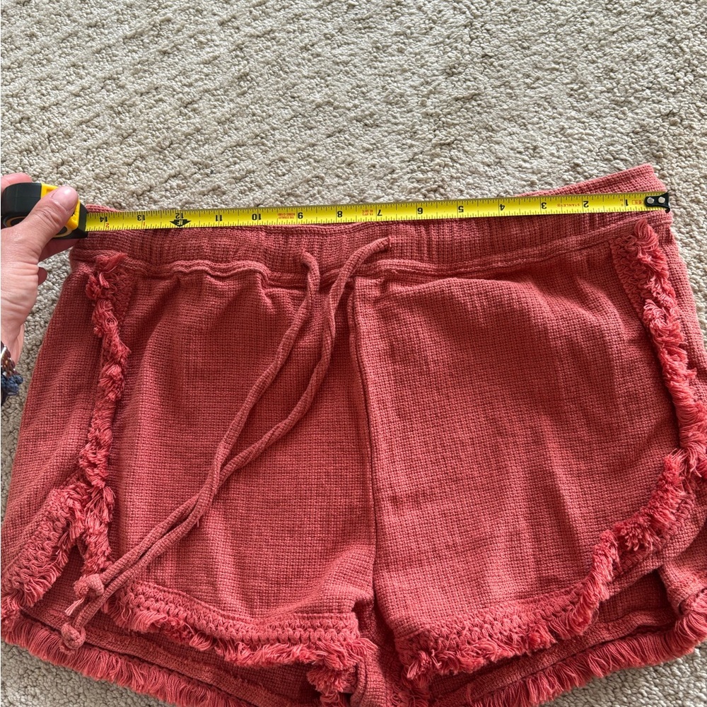 Anthropologie fringe hem shorts rust color size Large - Picture 5 of 5